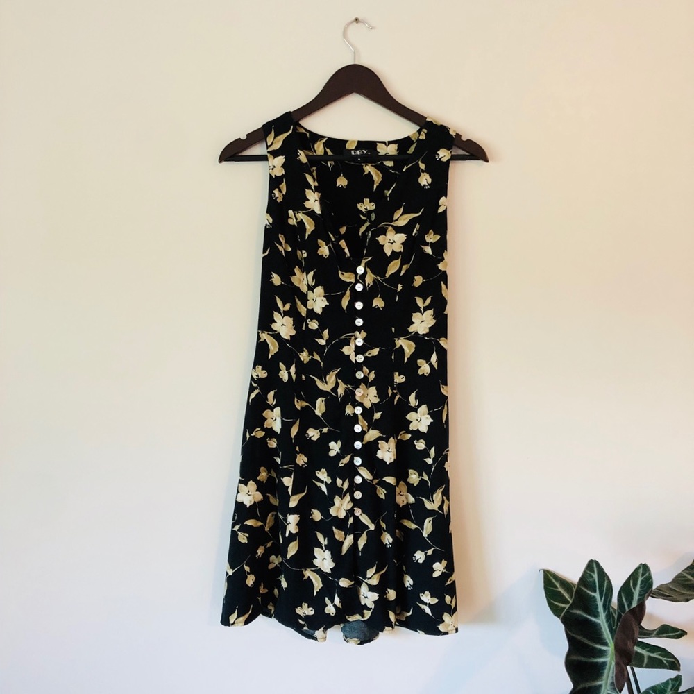 Vintage Boho Floral Button-Down Minidress